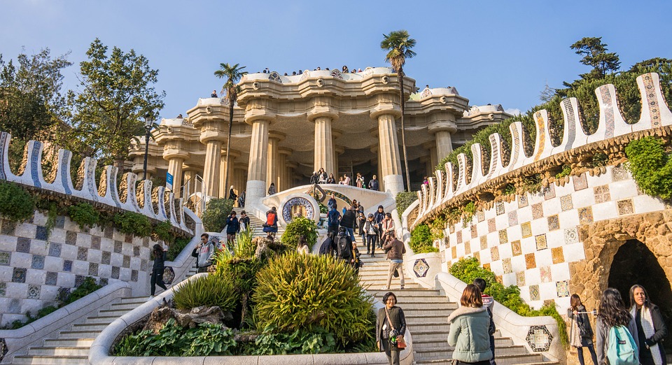Park Güell építészete és természeti környezete