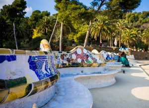 Park Güell színes mozaikjai